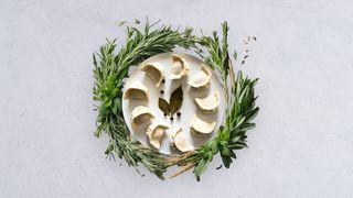 Dim sum z wołowiną i kardamonem