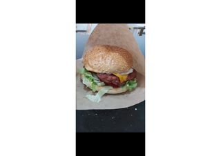 Телешки хамбургер (300г)