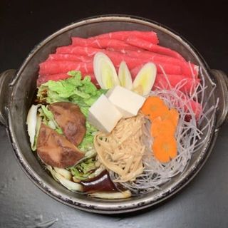 Menú F Sukiyaki