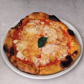 Pizza Margherita