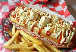 Perritos calientes al estilo colombiano