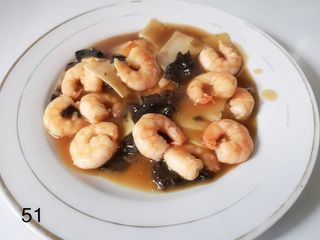 51. Gamberetti con Bambù e funghi