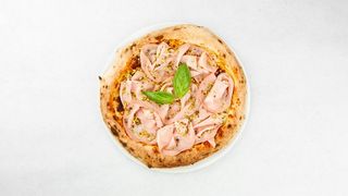 Pizza sa mortadelom i pistaćima