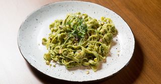 Pasta al pistacchio con panna