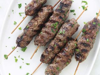 Plat Brochettes De Viande Hachée