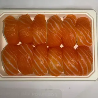 A3 Nigiri Salmão