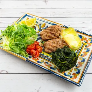 Salsiccia alla brace  con friarielli e scamorza
