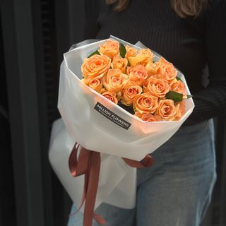 17 троянд Майті