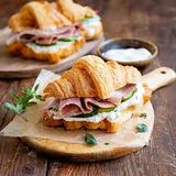 Croissant Facrie Le Salé