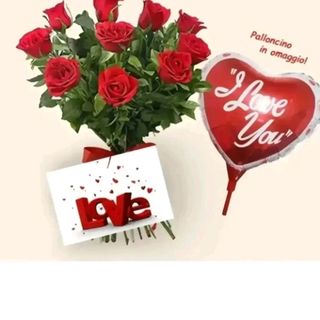 10 rose rosse.  palloncino e biglietto Love omaggio 