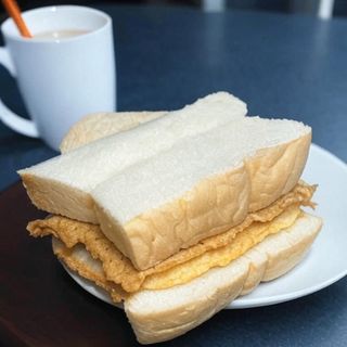 Bread and Egg 
