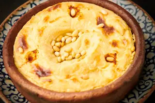 Sicak Hummus - Hummus cald