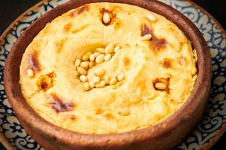 Sicak Hummus - Hummus cald  