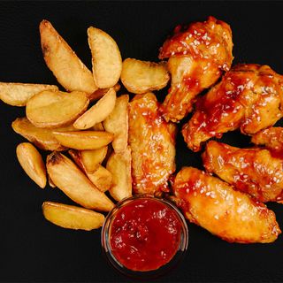 Aripioare de pui picante