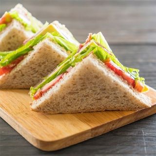 Vegetable sandwich 