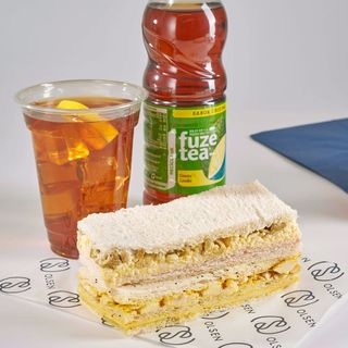 Combo Individual - 2 Sándwiches + Bebida