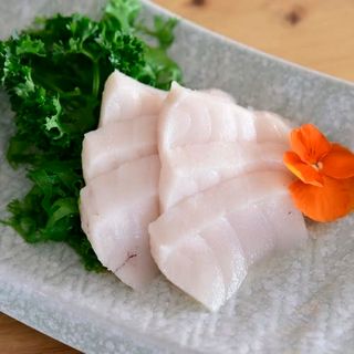 Sashimi butterfish (6 uds.)