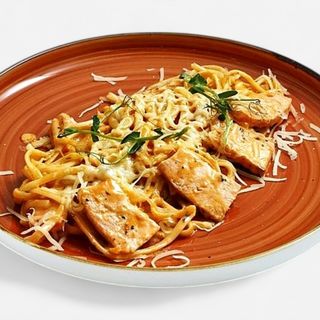 Паста с семгой в сливочном соусе 