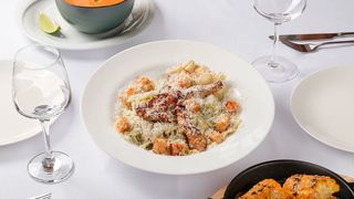 კლასილური ცეზარის სალათი