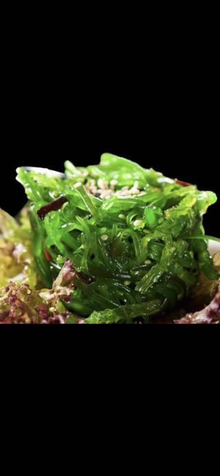 11 Ensalada De Algas(solo wakame)