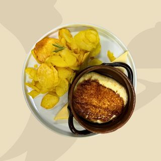 Caciocavallo con Patate Mpacchiuse