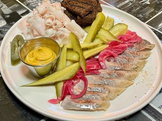 Українська закуска (520г)