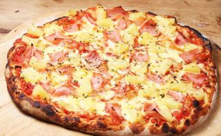Pizza Hawaiana MEDIUM