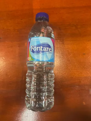 Agua (Pequeña)