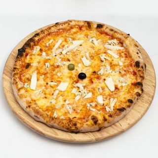 Pizza Quattro Formaggi