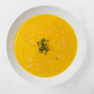 Juha od povrća, palačinke s pekmezom, 2 kom