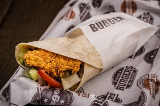 Tortilla z kurczakiem i warzywami