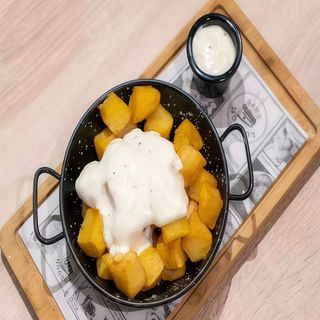 Patatas Alioli