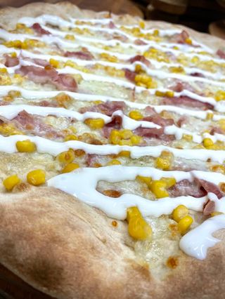 PIZZA AL PIATTO BIANCA - COTTO E MAIS