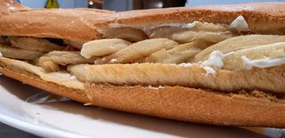 Bocadillo Calamares
