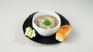 სოკოს კრემ სუპი  პური