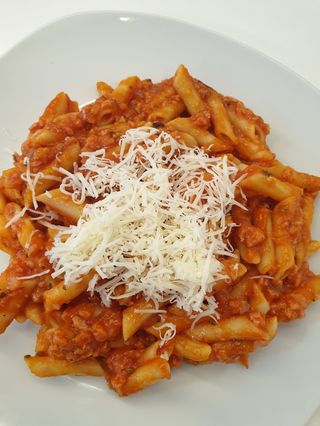 Macarrones A La Boloñesa