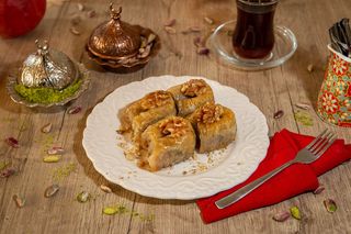 Baklava Emre incir cu nuca