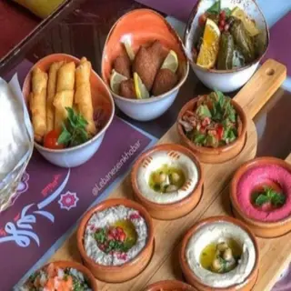Entrantes Variados/ Mixed Appetizers