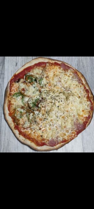 Pizza Mitad Y Mitad (30 Cm.)