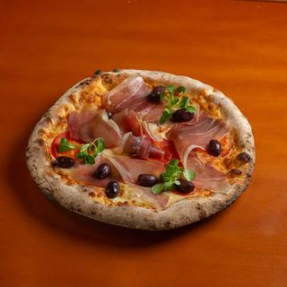 Pršuto pizza