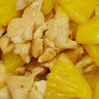 Pollo Con Piña