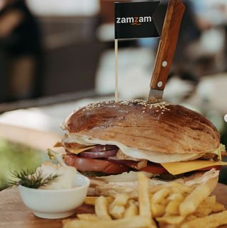 Классический бургер из говядины