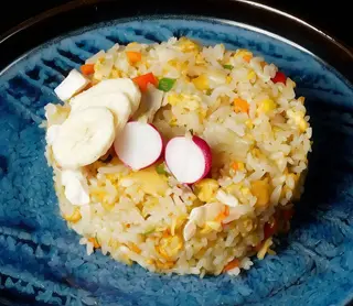 Arroz Yakimeshi ternera
