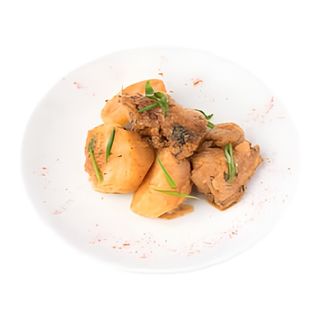 Жаркое из курицы с картошкой