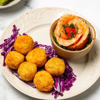 Salmon Balls