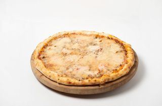 Пицца с индейкой и трюфелем