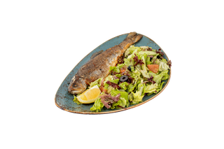 Пъстърва със свежа салата (400г)