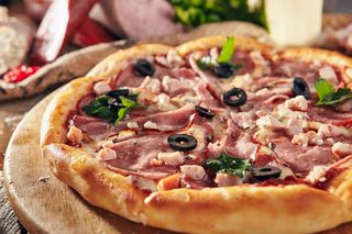 Pizza cu ciolan (pizza ciolanos)