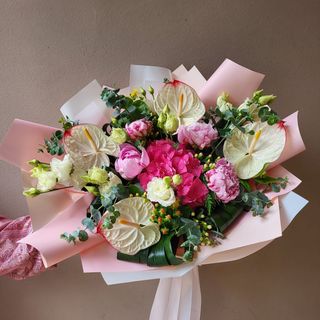 Buchet cu hortensia, anthurium si mixt de flori