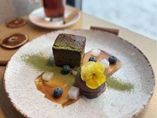 MATCHA BROWNIE